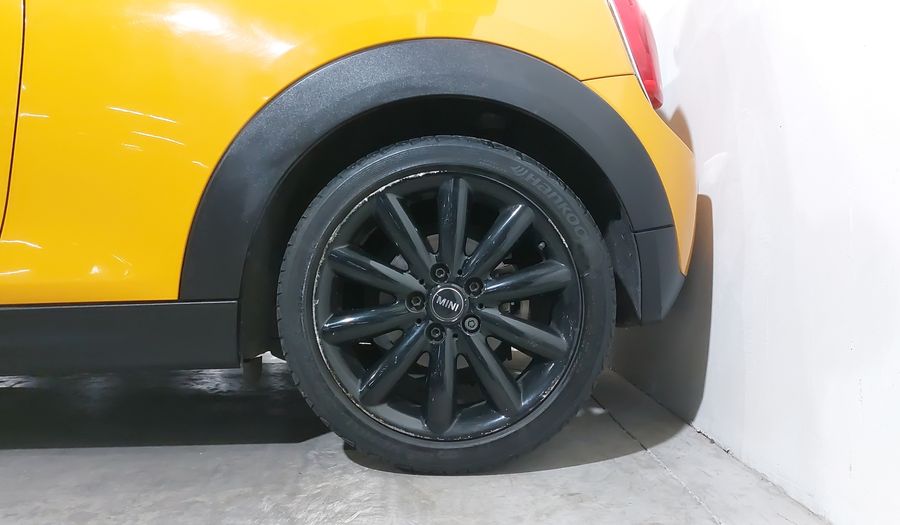 Mini Cooper 1.5 COOPER CHILI AUTO Hatchback 2018