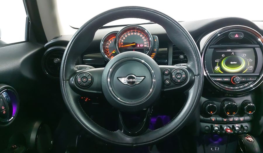 Mini Cooper 1.5 COOPER CHILI AUTO Hatchback 2018