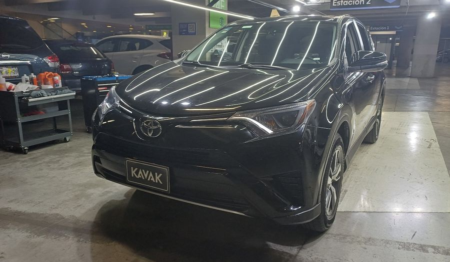 Toyota Rav4 2.5 XLE AWD AT Suv 2016