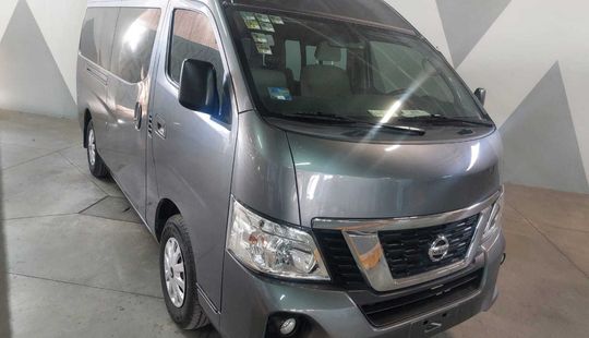 Nissan • NV350 Urvan