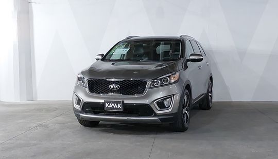 Kia • Sorento