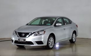 Nissan • Sentra