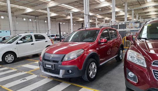 Renault • Sandero Stepway