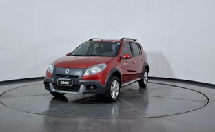 Renault • Sandero Stepway