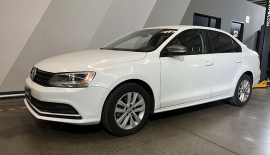 Volkswagen • Jetta