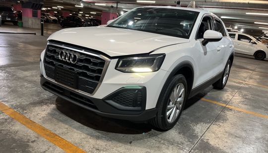 Audi • Q2