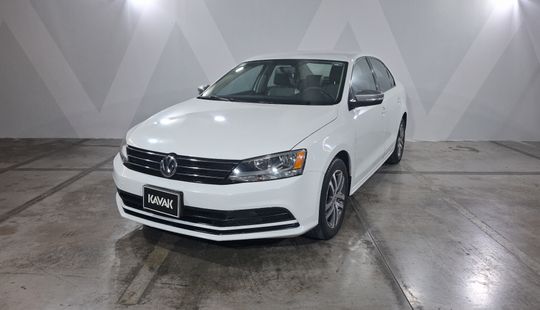 Volkswagen • Jetta