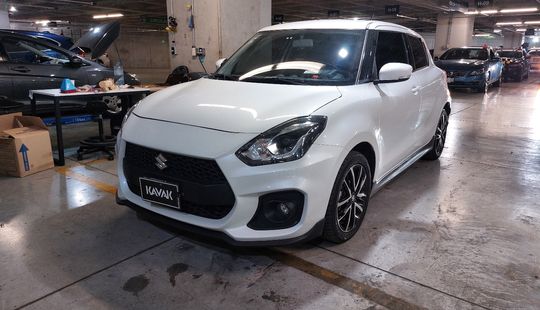 Suzuki • Swift