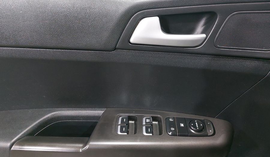 Kia Sportage 2.0 LX AUTO Suv 2020