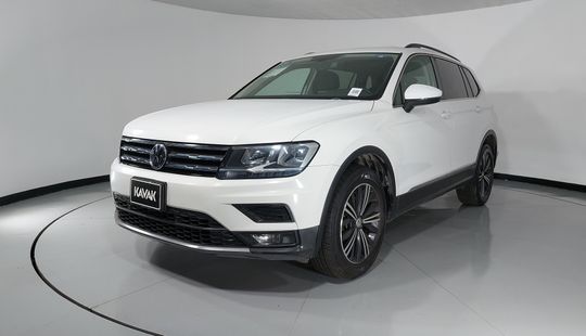 Volkswagen • Tiguan