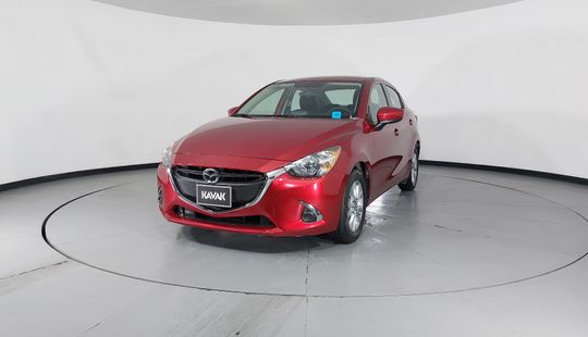 Mazda • Mazda 2