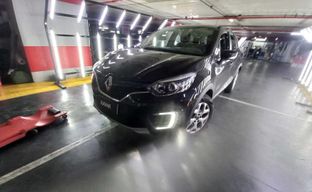 Renault • Captur