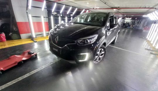 Renault • Captur