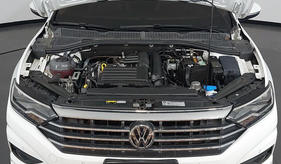 Volkswagen Jetta 250 TSI TOTAL COMFORTLINE Sedan 2019