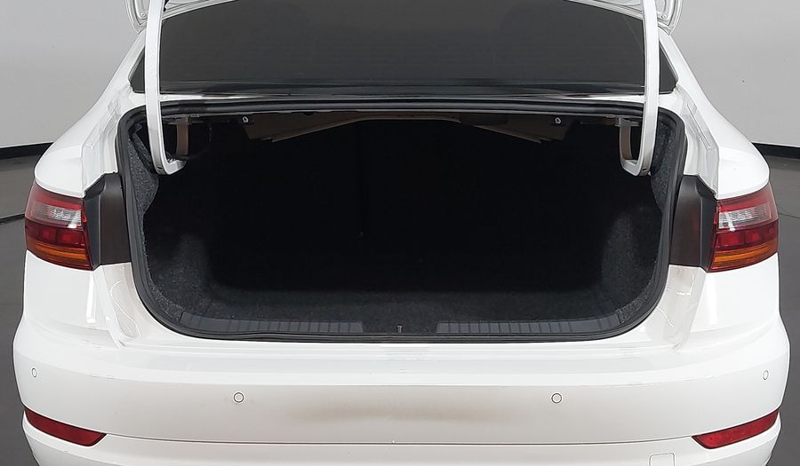 Volkswagen Jetta 250 TSI TOTAL COMFORTLINE Sedan 2019