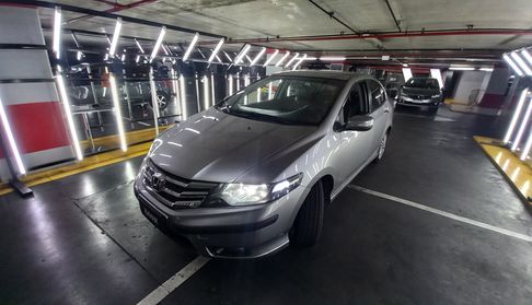 Honda City 1.5 EXL AT Sedan 2014