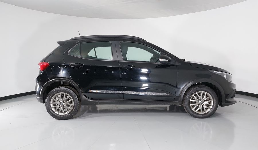 Fiat Argo 1.8 TREKKING AUTO Hatchback 2022