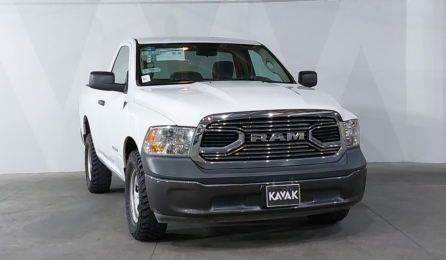 Ram 1500 3.6 ST REG CAB 4X2 V6 8 AUTO Pickup 2019