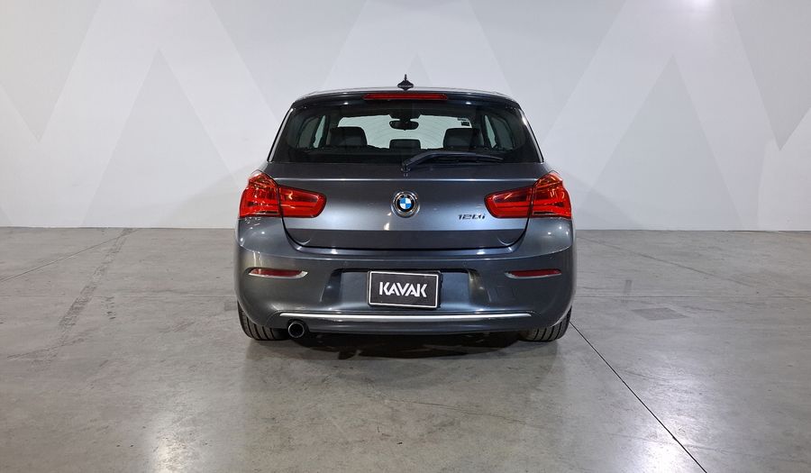 Bmw Serie 1 1.6 120IA URBAN LINE Hatchback 2016