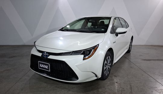 Toyota • Corolla