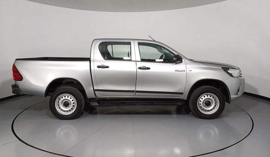 Toyota Hilux 2.7 BASE DOBLE CABINA Pickup 2021