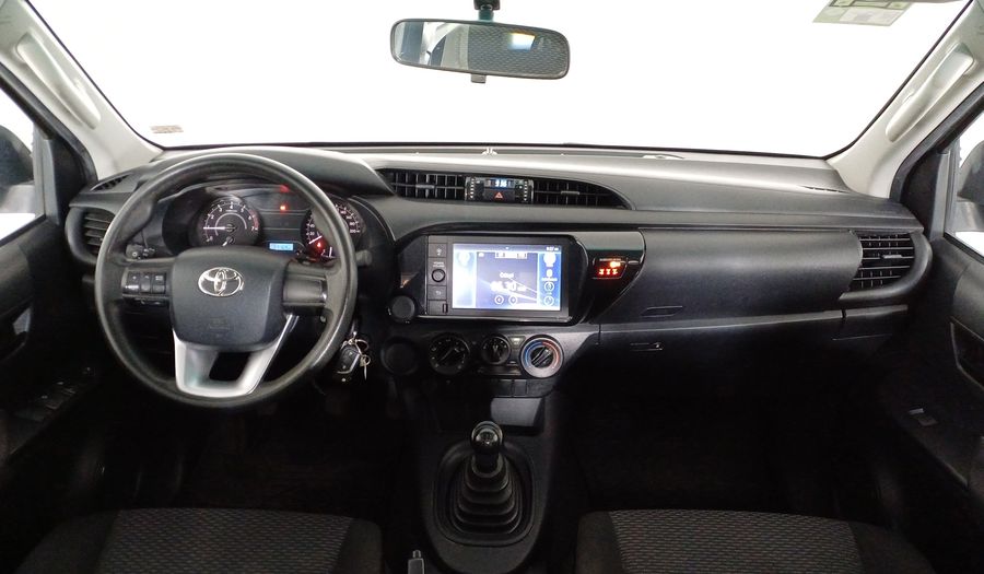 Toyota Hilux 2.7 BASE DOBLE CABINA Pickup 2021