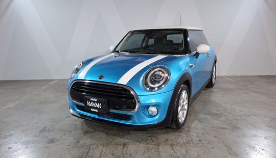 Mini • Cooper