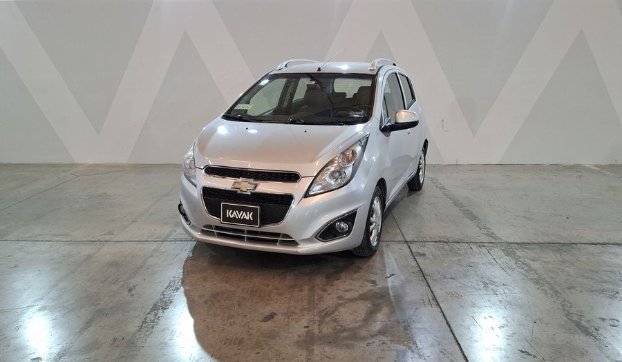 Chevrolet Spark 1.4 LTZ C MT Hatchback 2017