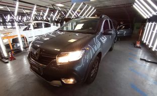 Renault • Sandero Stepway