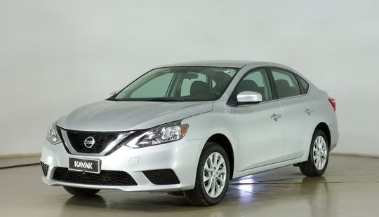 Nissan • Sentra