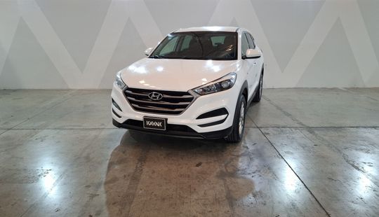 Hyundai • Tucson