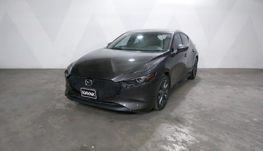 Mazda • Mazda 3