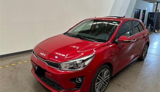 Kia • Rio