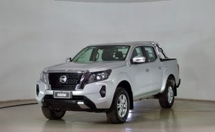 Nissan • Navara