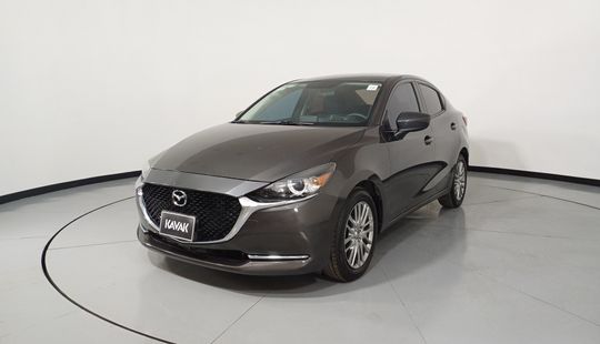 Mazda • Mazda 2