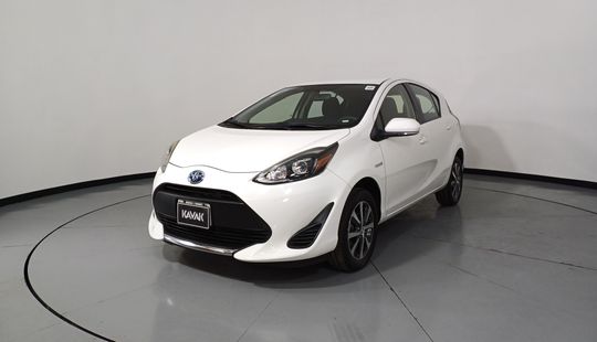 Toyota • Prius C