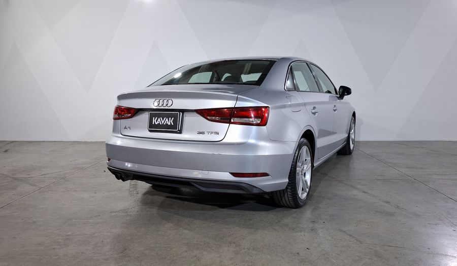 Audi A3 1.4 35 TFSI DYNAMIC DCT Sedan 2020