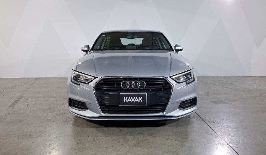 Audi A3 1.4 35 TFSI DYNAMIC DCT Sedan 2020