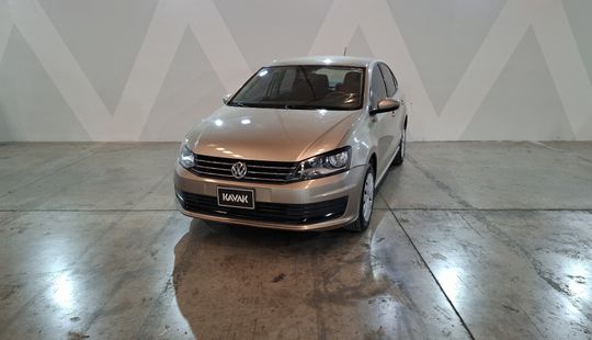 Volkswagen • Vento