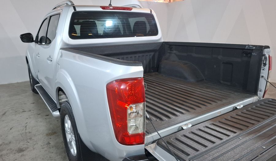 Nissan Np300 2.5 LE TM AC Pickup 2018