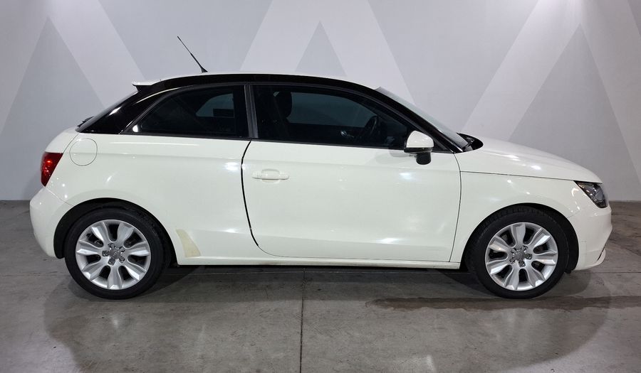 Audi A1 1.4 TFSI EGO S TRONIC Hatchback 2012