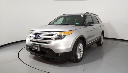 Ford • Explorer