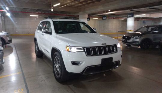 Jeep • Grand Cherokee