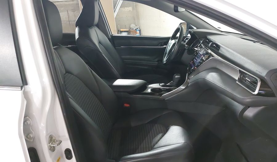 Toyota Camry 2.5 SE AUTO Sedan 2018