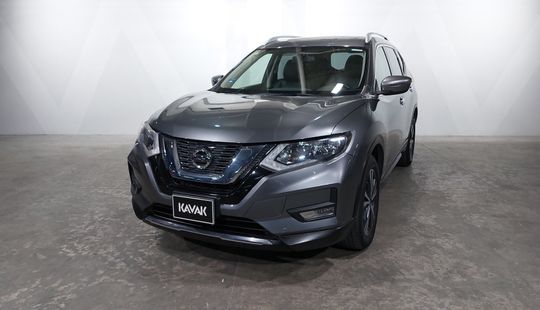 Nissan • X-Trail