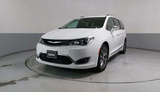 Chrysler • Pacifica