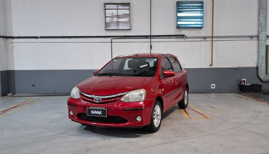 Toyota Etios 1.5 XLS-2013