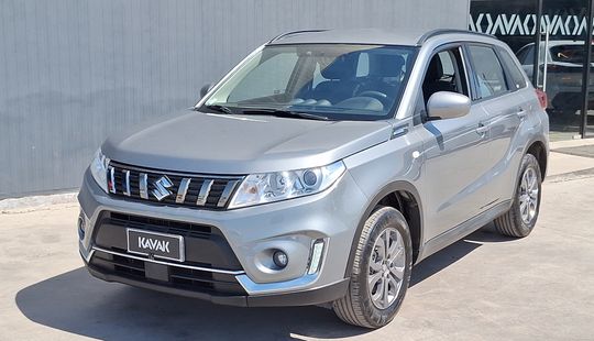 Suzuki • Vitara