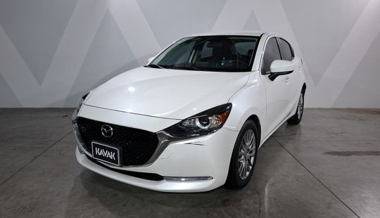 Mazda • Mazda 2