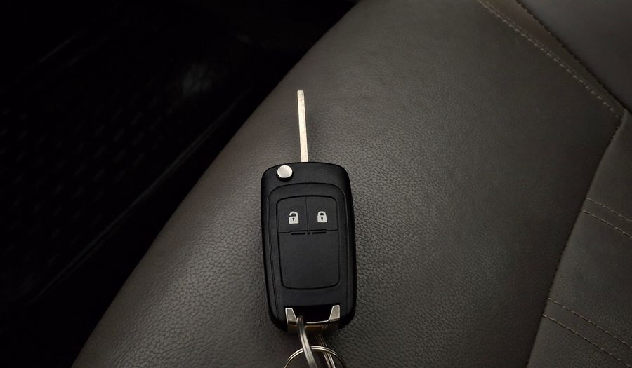 Chevrolet Cruze 2.0 DIESEL LT Hatchback 2015